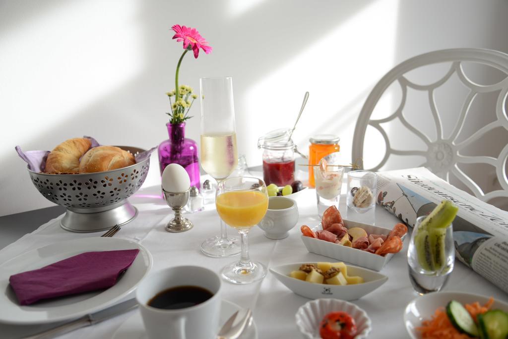 Alte Apotheke Bed&Breakfast Karlsbad Exterior foto